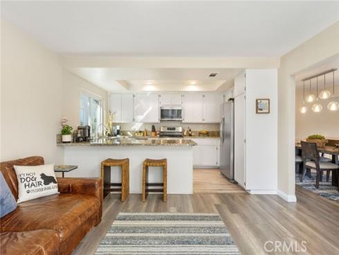 21038 Poolside 5 Lane, Huntington Beach, CA