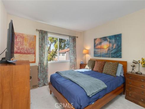 21038 Poolside 5 Lane, Huntington Beach, CA