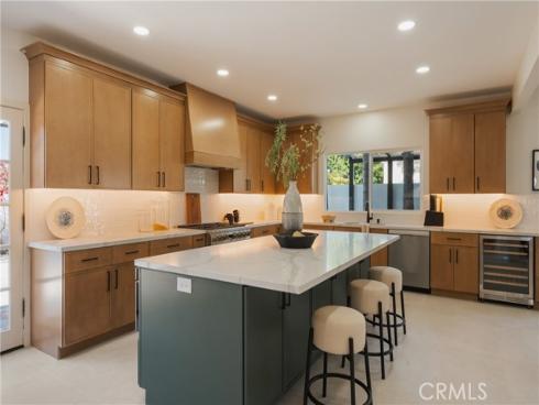 17182 Hillside Circle, Huntington Beach, CA