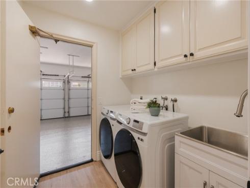 17182 Hillside Circle, Huntington Beach, CA