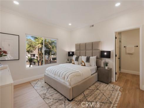 17182 Hillside Circle, Huntington Beach, CA