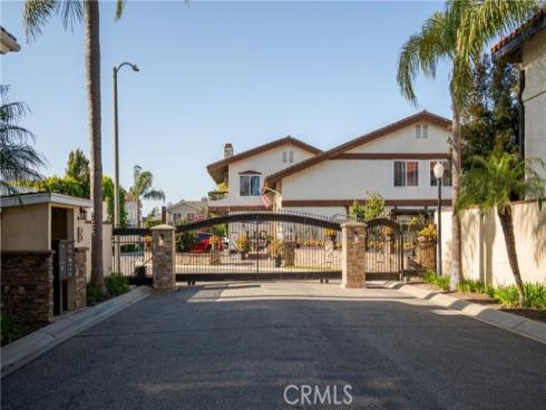 17182 Hillside Circle, Huntington Beach, CA
