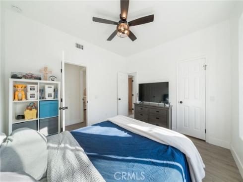 511 9th , Huntington Beach, CA