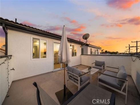 511 9th , Huntington Beach, CA