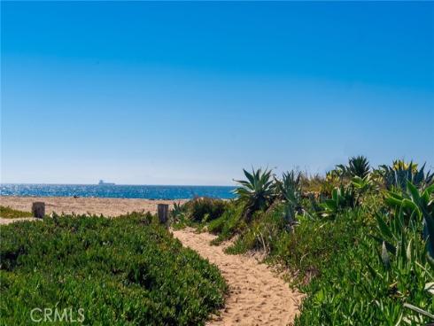 511 9th , Huntington Beach, CA