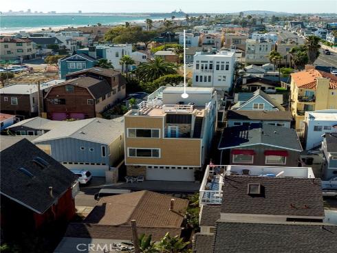 17081 5th Street, Huntington Beach, CA