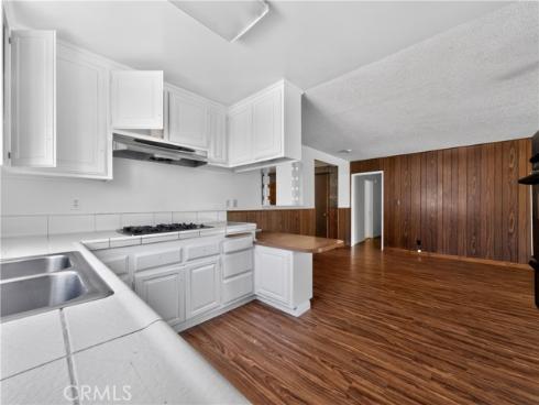 6951  Lenis  , Huntington Beach, CA