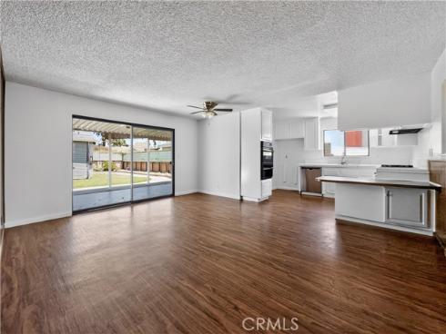 6951  Lenis  , Huntington Beach, CA