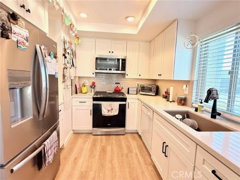 8645 Butte 601E Circle, Huntington Beach, CA