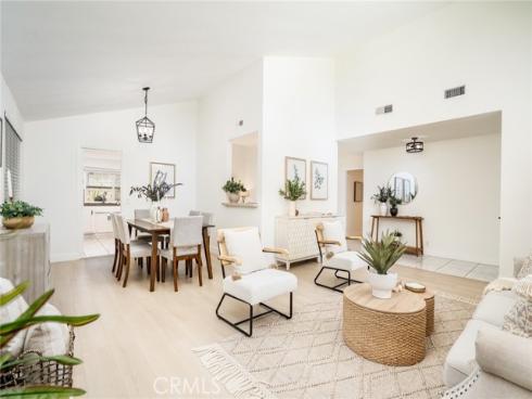 6831  Glen  , Huntington Beach, CA