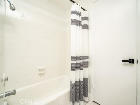 6831  Glen  , Huntington Beach, CA
