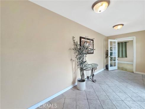 7736 Sugar Drive, Huntington Beach, CA