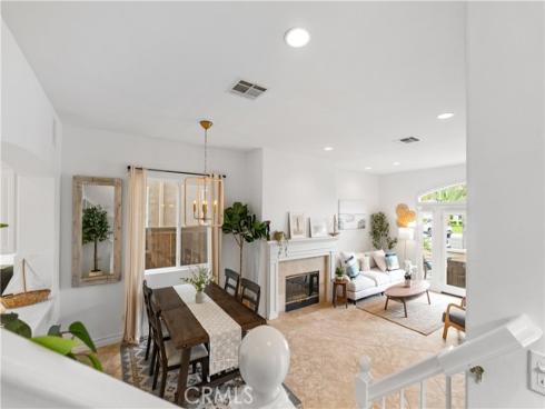 513 Pecan Ave , Huntington Beach, CA
