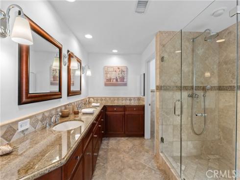 513 Pecan Ave , Huntington Beach, CA
