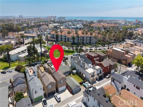 513 Pecan Ave , Huntington Beach, CA