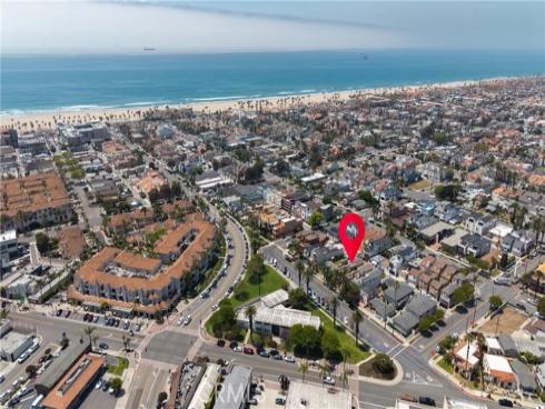 513 Pecan Ave , Huntington Beach, CA