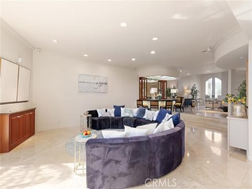 16181  Santa Barbara   Lane, Huntington Beach, CA
