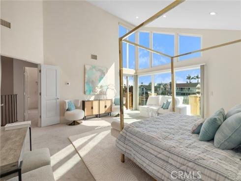16181  Santa Barbara   Lane, Huntington Beach, CA