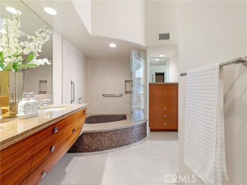 16181  Santa Barbara   Lane, Huntington Beach, CA