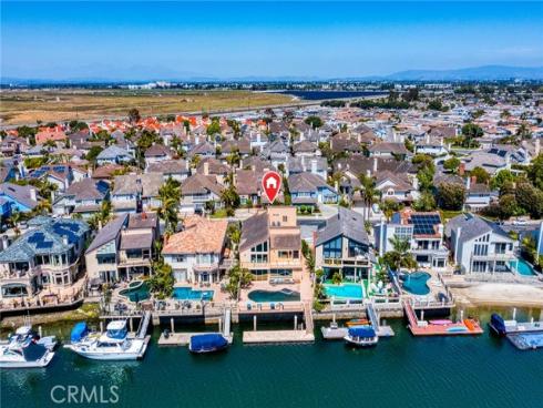 16181  Santa Barbara   Lane, Huntington Beach, CA