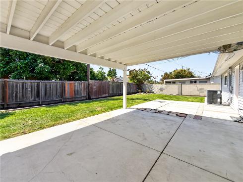 16191 Fairway , Huntington Beach, CA