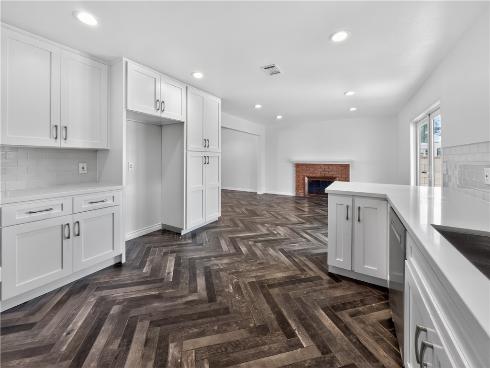 16191 Fairway , Huntington Beach, CA