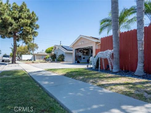 16042 Warren , Huntington Beach, CA