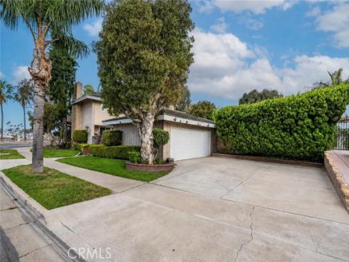 17188 Edgewater , Huntington Beach, CA