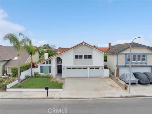 8792 Baywood Drive