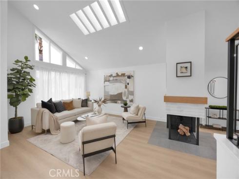 8792 Baywood Drive, Huntington Beach, CA