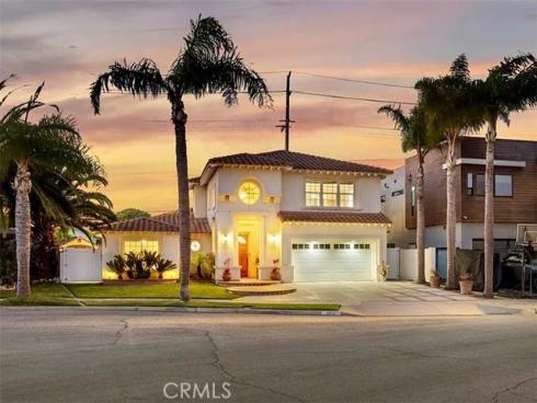 9112 Playa Drive