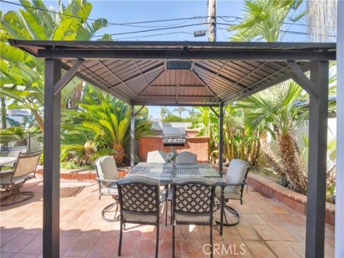 9112 Playa Drive, Huntington Beach, CA