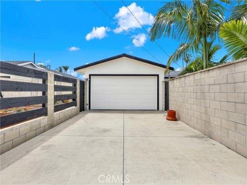 8401 Indianapolis , Huntington Beach, CA