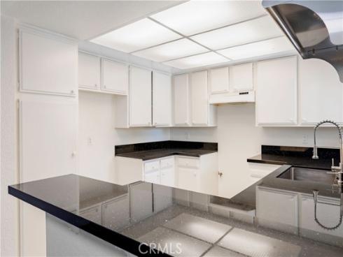 16581 Grunion 107 , Huntington Beach, CA