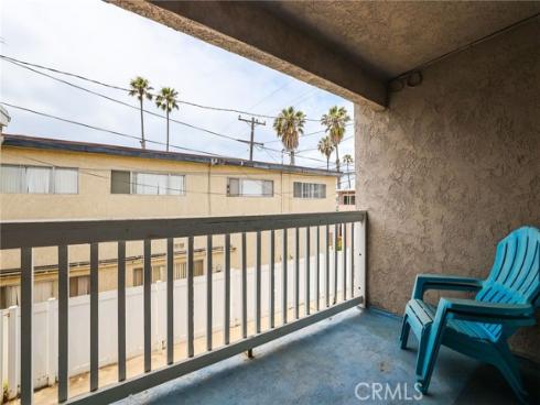 205 13th D Street, Huntington Beach, CA