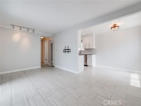 205 13th D Street, Huntington Beach, CA