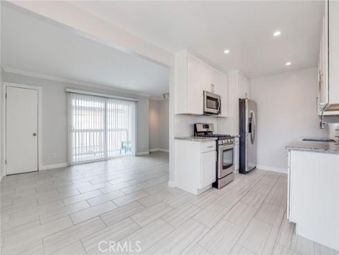 205 13th D Street, Huntington Beach, CA