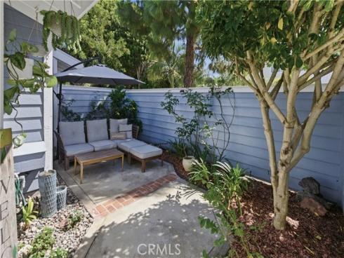 19116 Queensport E Lane, Huntington Beach, CA
