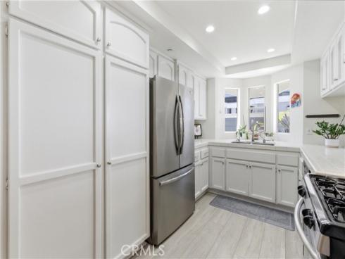 19116 Queensport E Lane, Huntington Beach, CA