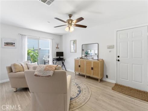 19116 Queensport E Lane, Huntington Beach, CA