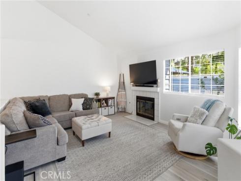 19116 Queensport E Lane, Huntington Beach, CA