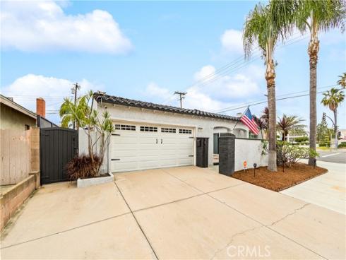 15001 Victoria , Huntington Beach, CA