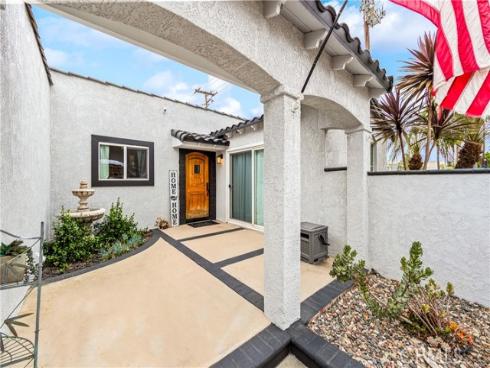 15001 Victoria , Huntington Beach, CA