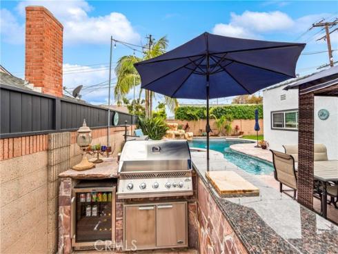 15001 Victoria , Huntington Beach, CA