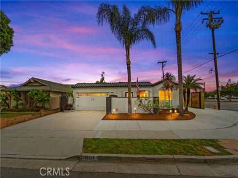 15001  Victoria  , Huntington Beach, CA