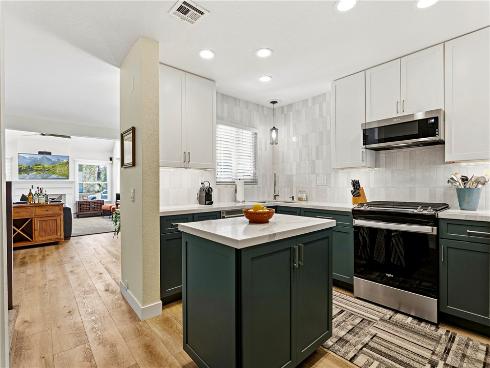 223 14th Street, Huntington Beach, CA