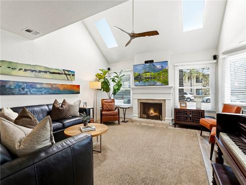 223 14th Street, Huntington Beach, CA