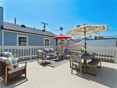 223 14th Street, Huntington Beach, CA