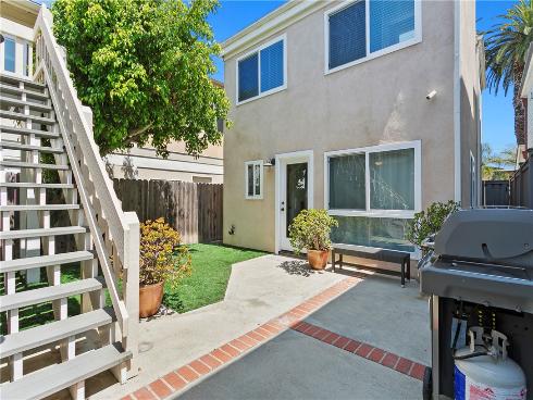 223 14th Street, Huntington Beach, CA