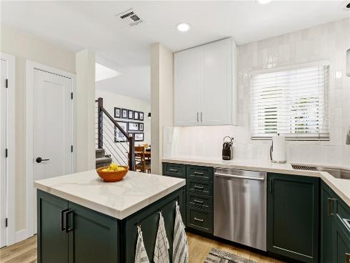 223 14th Street, Huntington Beach, CA